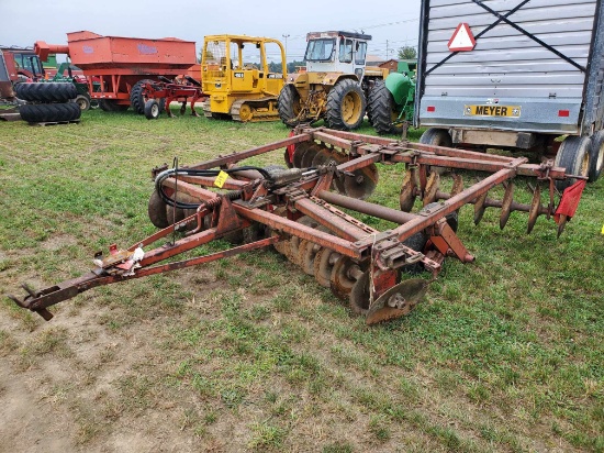 Massey Ferguson 520  12' Transport Disc With Cylinder
