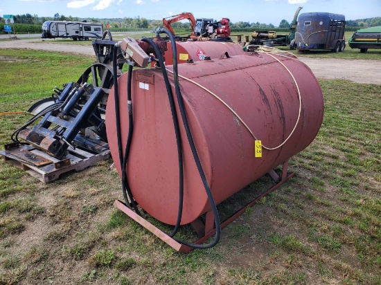 500 Gallon Fuel Tank With Fill Rite 15 GPM 115 Volt Electric Pump
