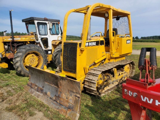 John Deere 450 G Dozer with 6 Way Blade