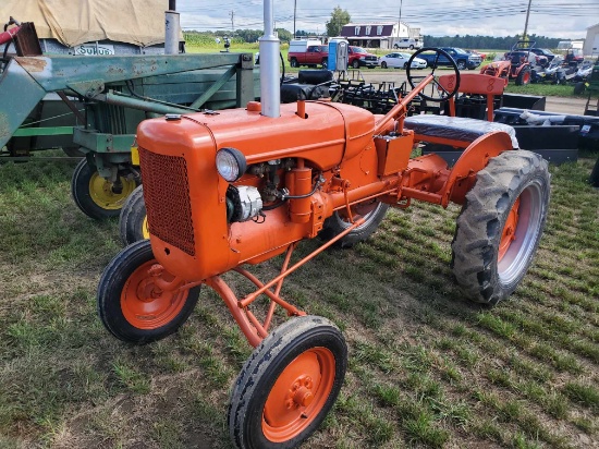 Allis Chalmers B Tractor with Wide Front End