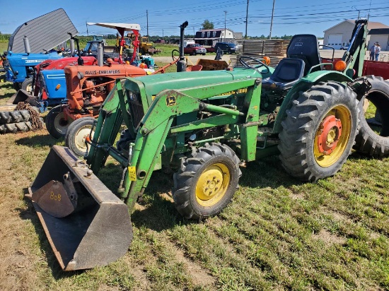 John Deere 1050 4WD Tractor With Model 75 Loader & John Deere Model 8 Backhoe