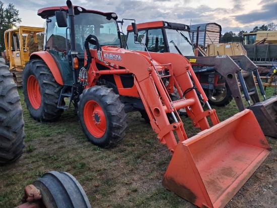 Kubota M5-111  MFWD Cab Tractor with Only 954 Hours