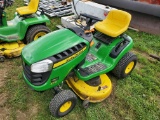 John Deere E110  19 Hp Lawn Tractor With Hydrostatic Transmission