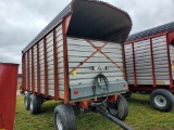 Meyer 3518 Rear Unload Forage Box With Miller/Badger 14 Ton Tandem Gear