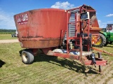 Jaylor Model 2350 Vertical TMR Mixer With Weightronix 715 Digital Scale