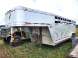 2005 Featherlite Model 8127  20' Gooseneck Aluminum Stock Trailer