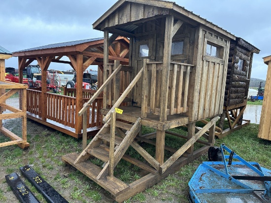 5’ X 6’ Hunting Shack With Deck & Stairs
