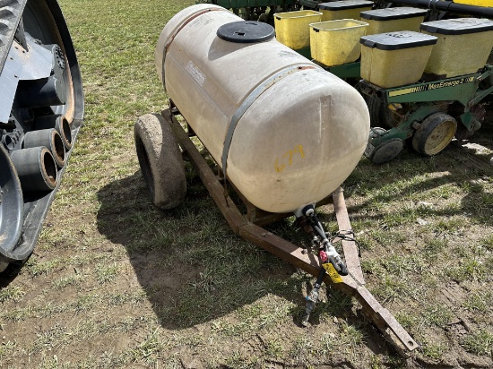 200 Gallon Sprayer Tank With Trailer