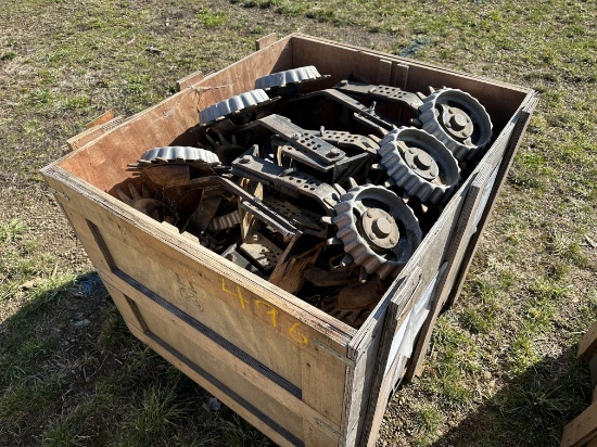 (31) Yetter Unit Mounted No Till Coulters With Row Cleaners