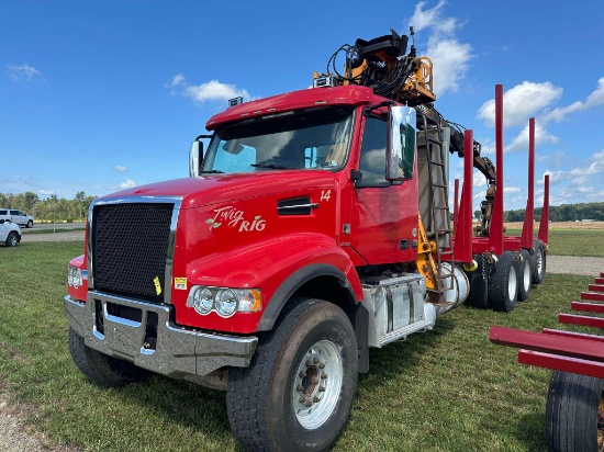 2017 Volvo Tri Axle Log Truck