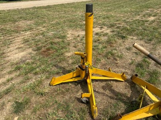 Meyer 2 Ton Airplane Jack (One Only)