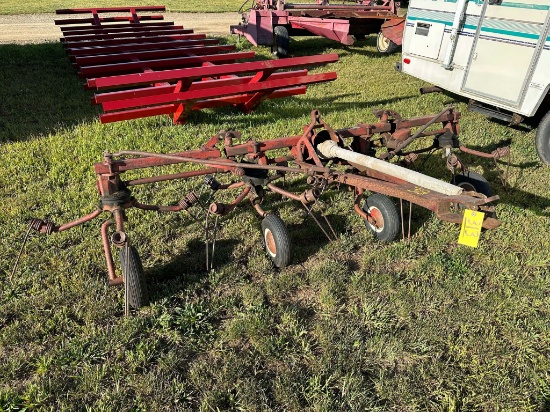 Kuhn Model GF 4 Rotor Hay Tedder