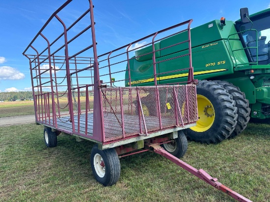 Pequea 8X16 Bale Throw Rack