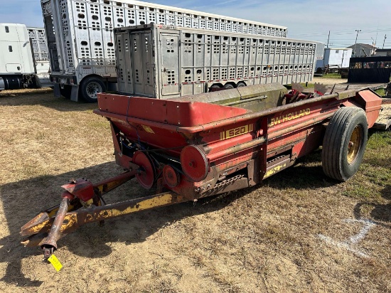 New Holland  520 Single Axle  Manure Spreader