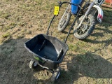 Groundwork Push Hand Seeder