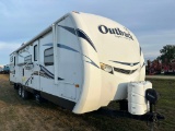 2011 Keystone Outback Super Lite Model 312BH Bumper Pull Tandem Axle Camper