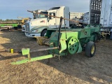 John Deere 327 Square Baler With Model 40 Thrower