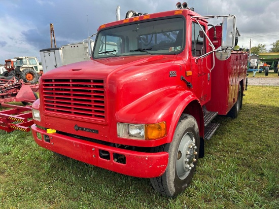 2001 International 4700 Service Truck