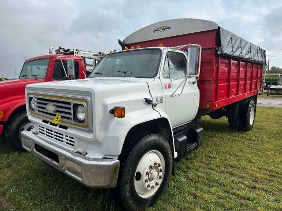 1987 Chevrolet C70 Single Axle Grain Truck