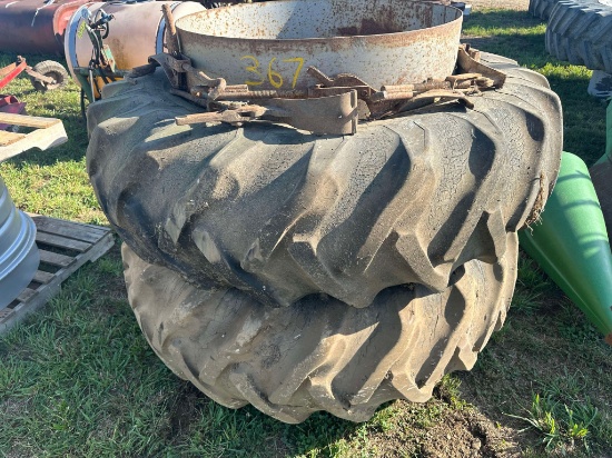 Pair Of 18.4 X 38 Dual Wheels With Hardware