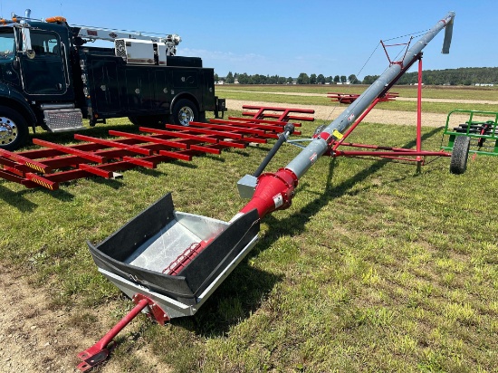 Hutchinson 8 X 42 Pto Drive Transport Auger Like New