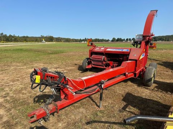 2012 New Holland FP240 Pull Type Forage Harvester