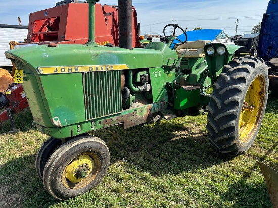 John Deere 3010 Gas Tractor