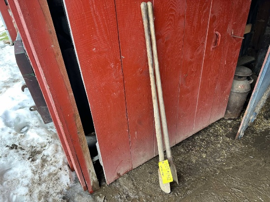 Wooden Handle Post Hole Digger