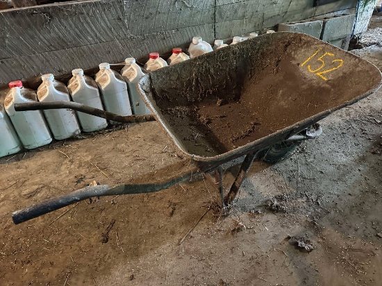 Steel Wheelbarrow With Solid Rubber Tire
