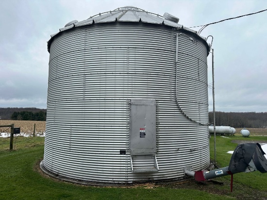 Brock 24’ 6 Ring Grain Bin