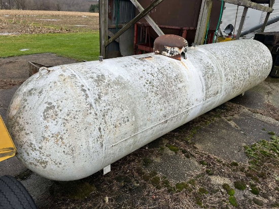 1000 Gallon Liquid Propane Tank