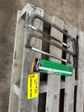 Hacksaws With Blades