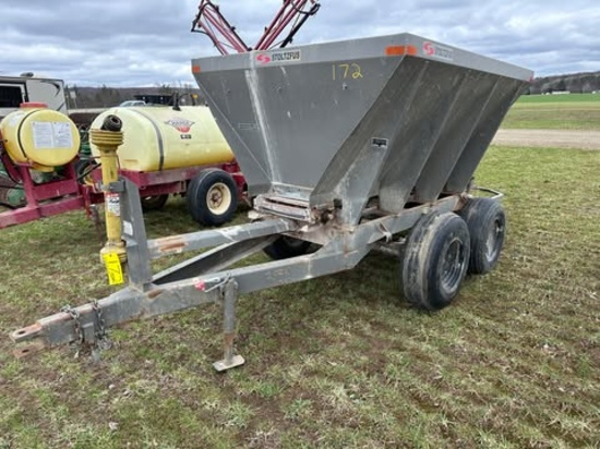 Stoltzfus TSV20H5DX  4 Ton Lime Spreader