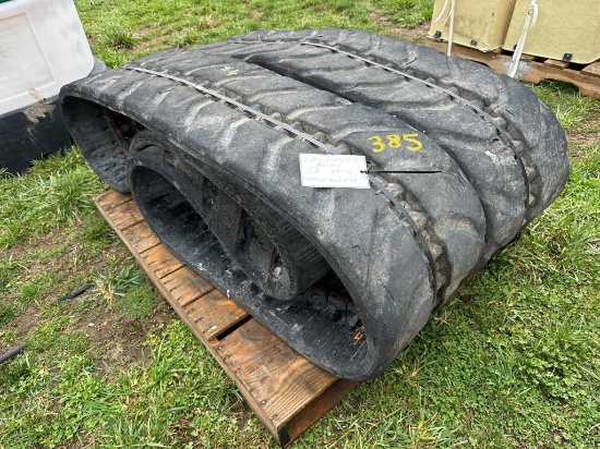 Pair Of Tracks For JD 60-G  Excavator