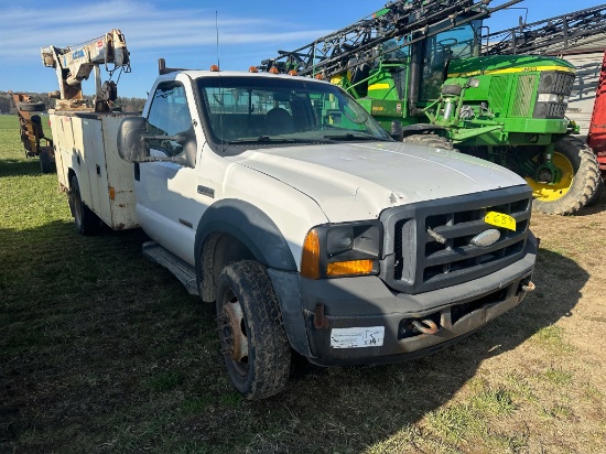 2006 Ford F-550 2 Wheel Drive Service Truck