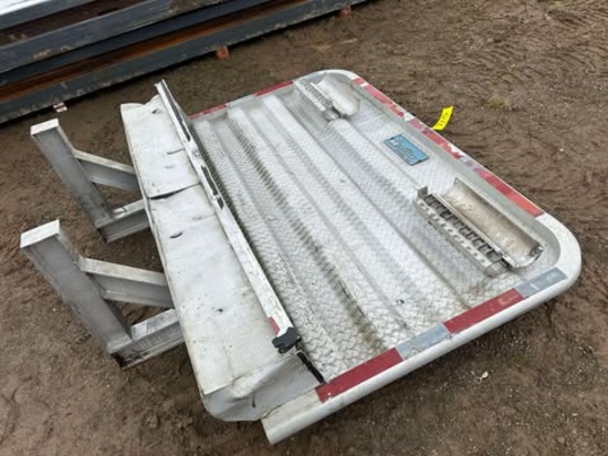 Merritt Truck Head Rack