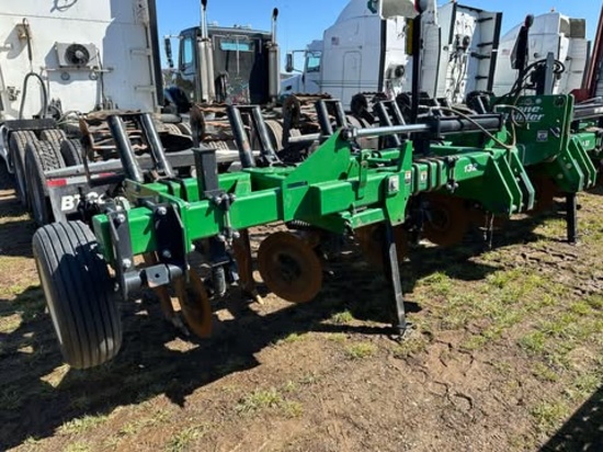 Unverferth 132 8 Shank Hyd Fold Zone Builder