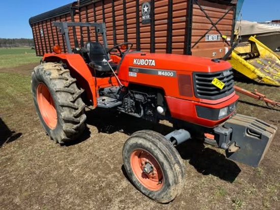Kubota M4800 2WD Open Station Tractor