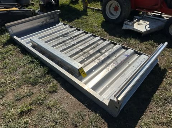 96” Trailer Aluminum Head Board