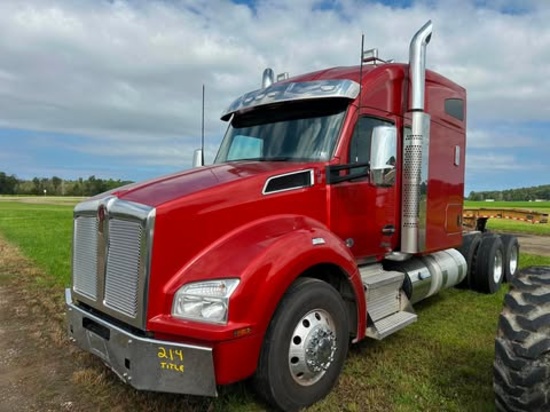 2022 Kenworth T880 Tandem Axle Sleeper Road Tractor