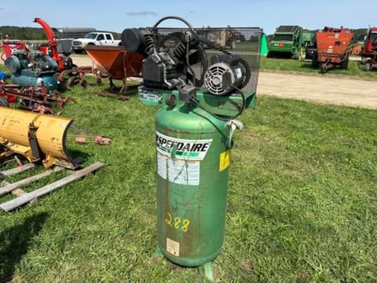 Speedaire Model 5Z628B 60 Gallon 5 Hp 1 Phase Vertical Air Compressor