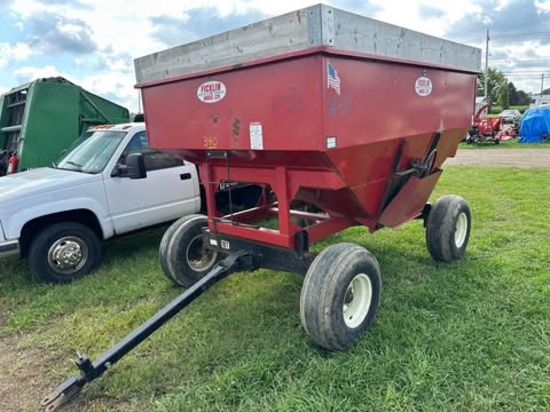 Ficklin 231 Gravity Box With 10 Ton Running Gear