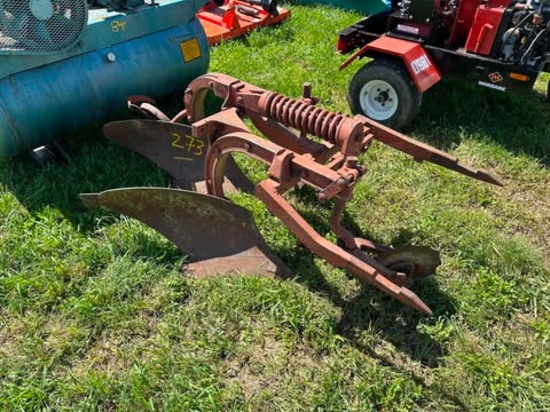International 2 Bottom 14” Fast Hitch Plow With Coulters