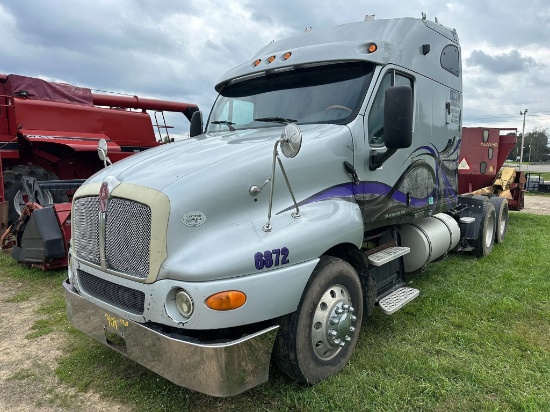 2009 Kenworth T2000 Tandem Axle Road Tractor