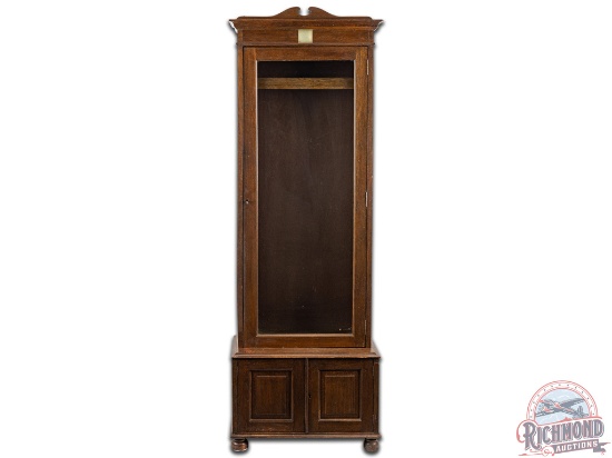 Circa 1915 English Freemason's Gun Cabinet Master of the Lodge James Porter St. Trillo No 2569