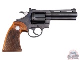 Beautiful Colt Diamondback .22 LR Double Action Blued 4