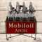 Mobiloil Arctic Filpruf Display Complete w/ 8 Glass Oil Bottles & Spouts