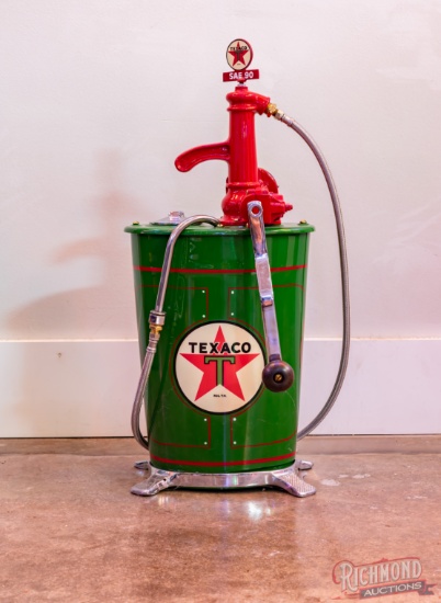 Fantastic Texaco Motor Oil SAE 90 Gear Oil Pump Restored