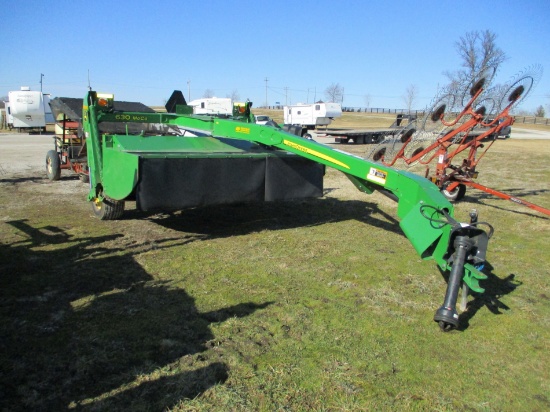 142 - 2018 JOHN DEERE 630 MOCO