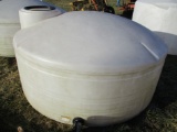 508 - 1000 GALLON WATER TANK WITH VALVE